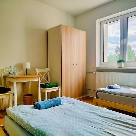 Dom Bez Scian Hotel Губин Екстериор снимка